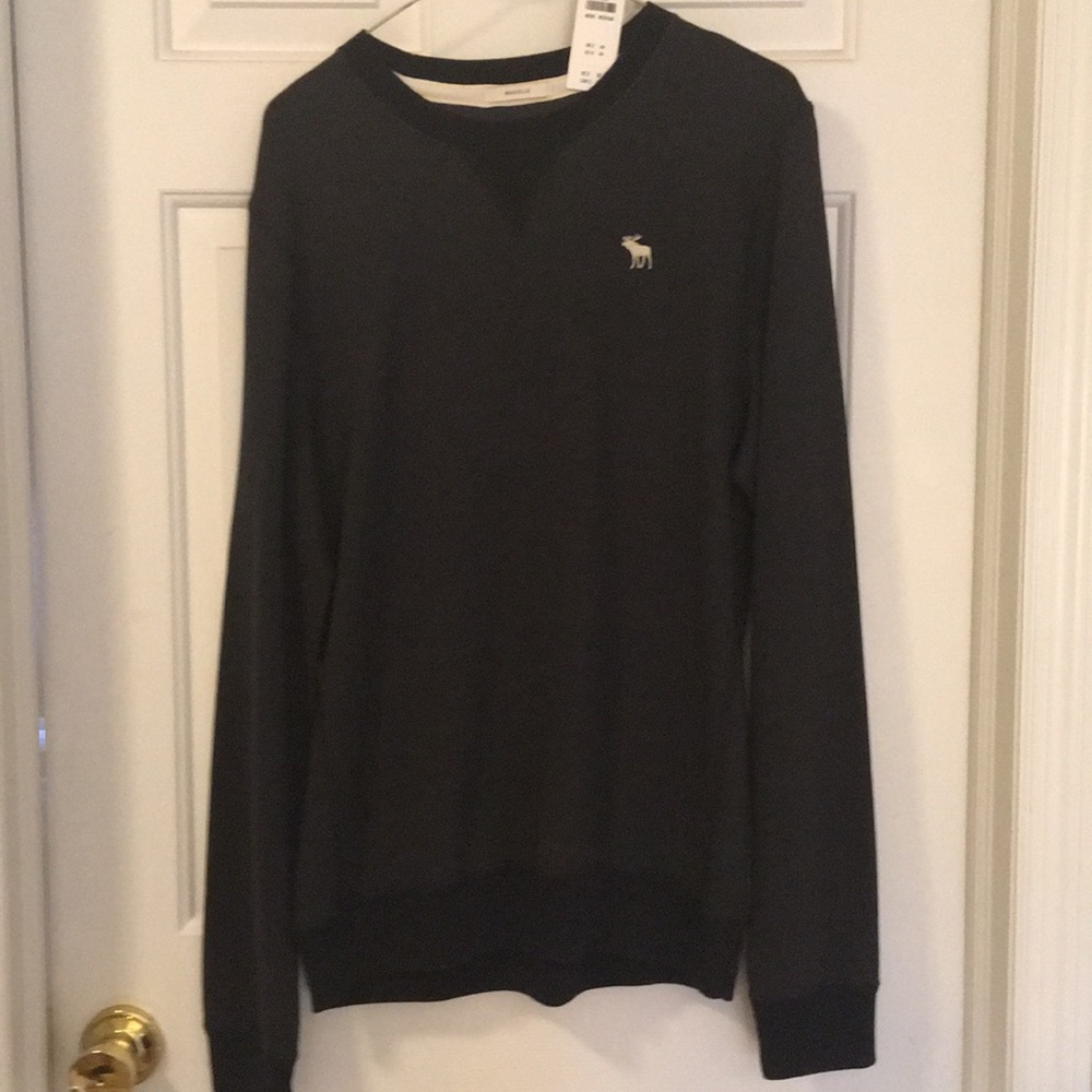 Men’s medium muscle sweatshirt